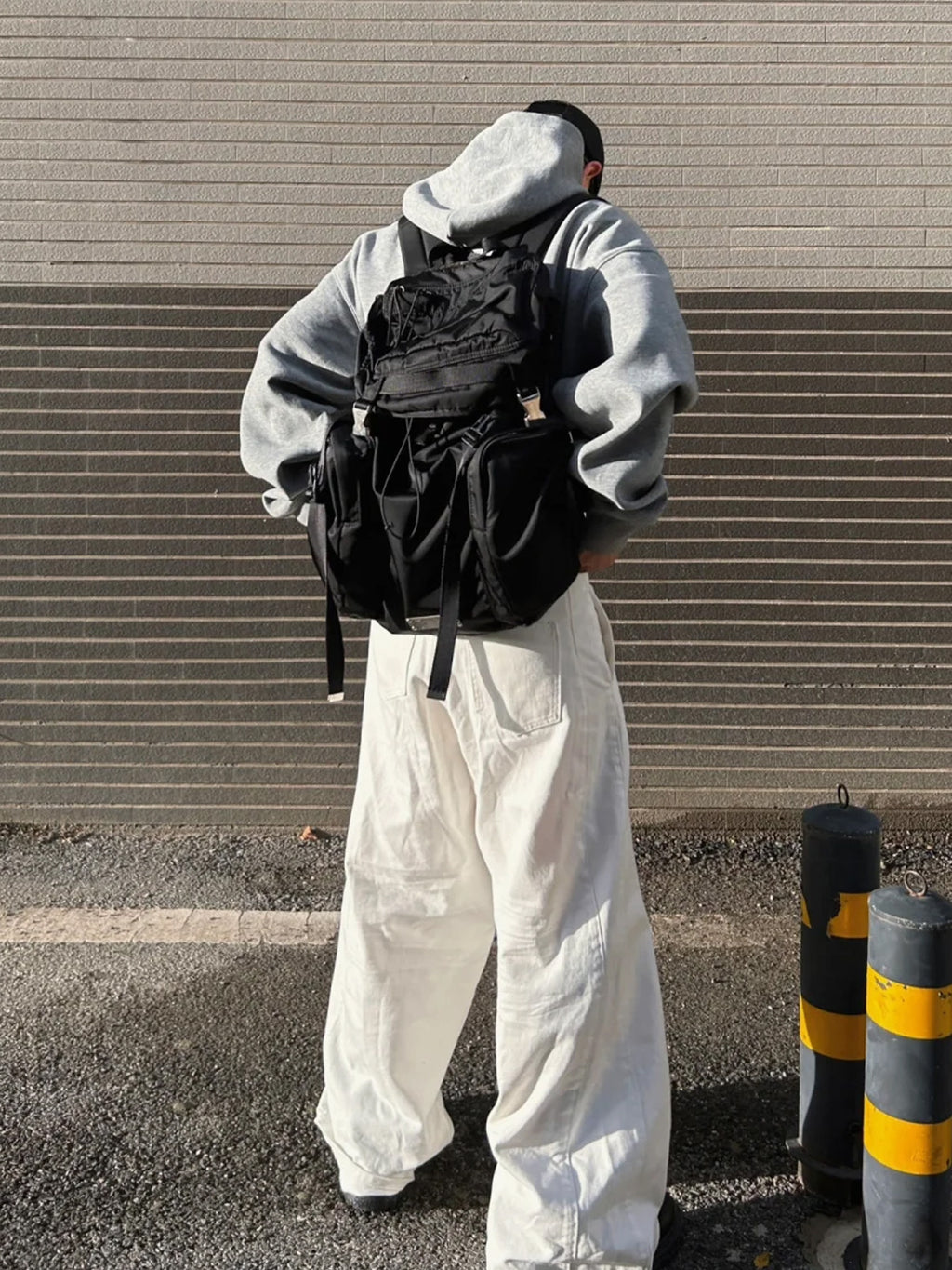 Loose-fitting casual wide-leg jeans