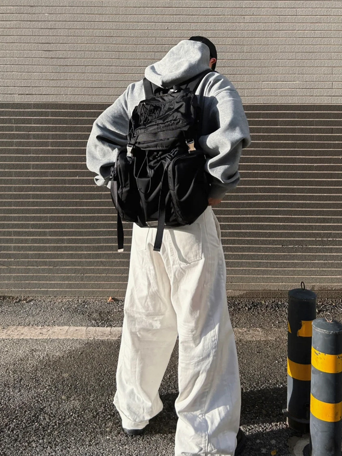 Loose-fitting casual wide-leg jeans