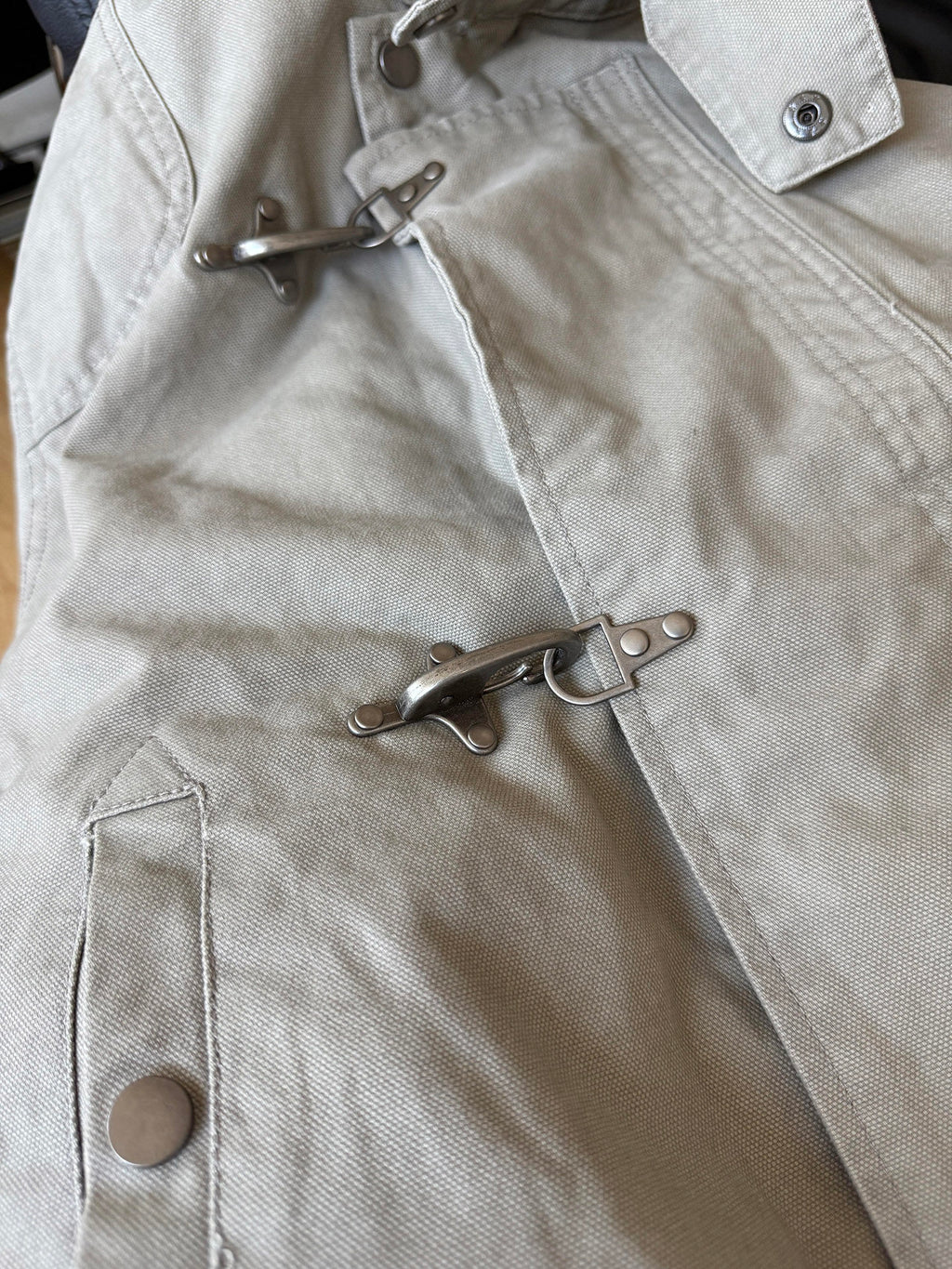 Short-length stand-up collar work jacket
